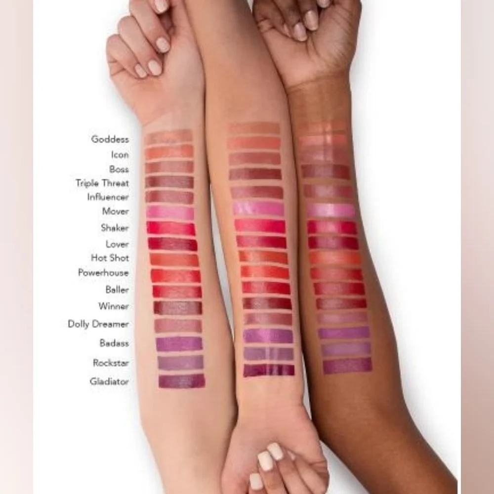Buxom Full Force Red Plumping Lipstick in Shade Baller NEW